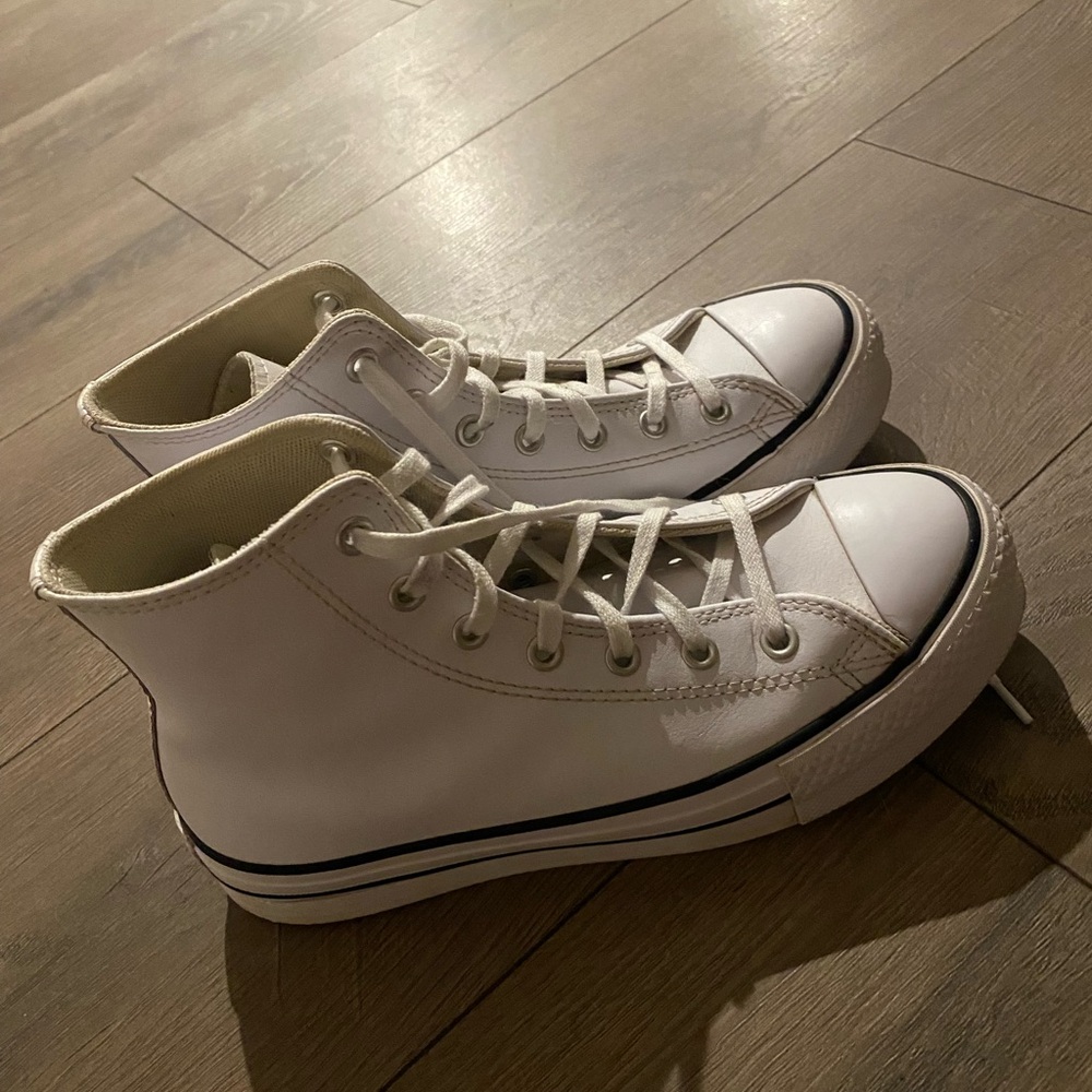 white converse 
worn a few times
like brand new